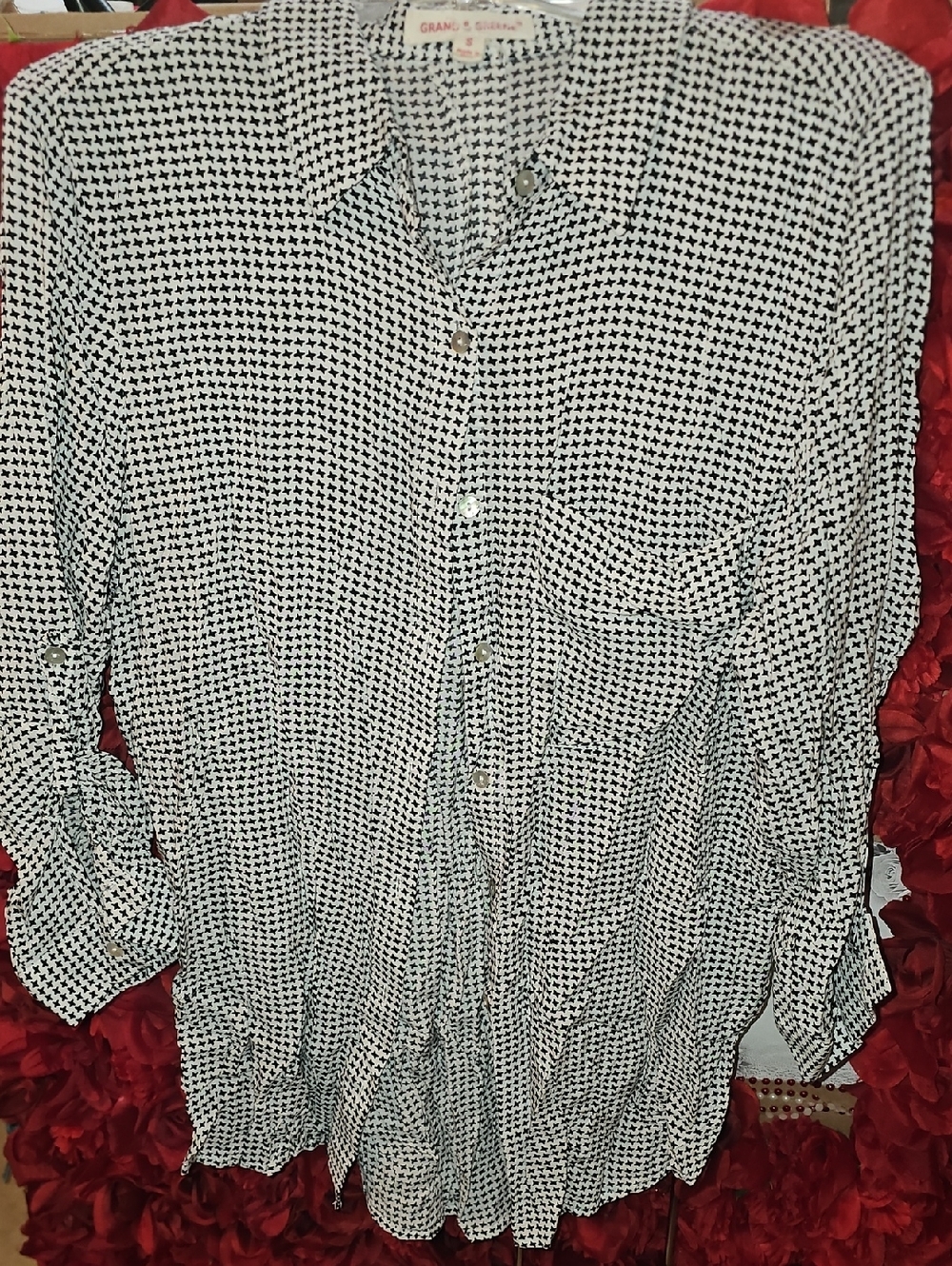 grand & greene Black and White Houndstooth Print Blouse